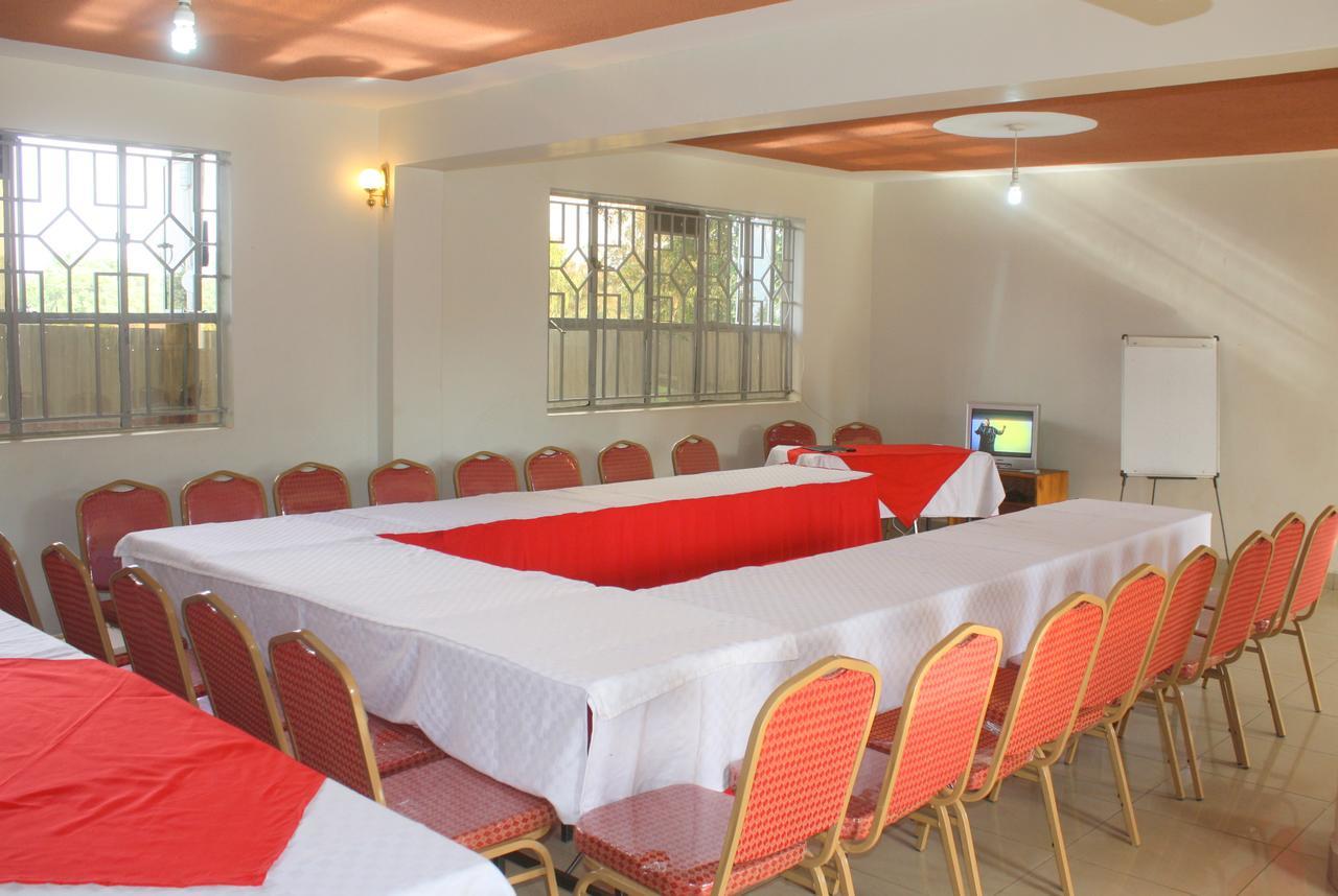 Good Samaritan Inn Kisumu Extérieur photo