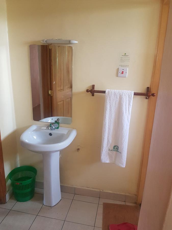 Good Samaritan Inn Kisumu Extérieur photo